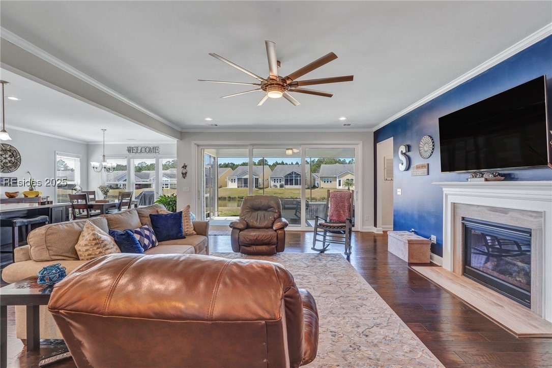 1700 Promenade Lane E