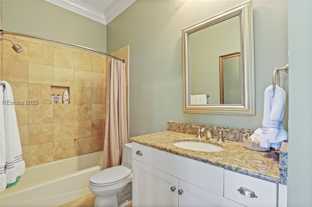 14 Herring Gull Lane