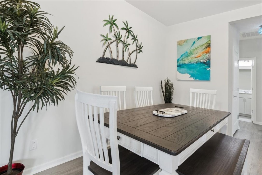 1451 Shoreside Drive Unit: 102