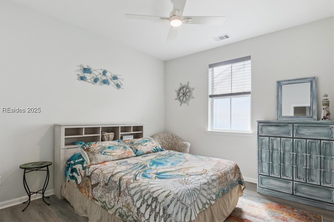 1451 Shoreside Drive Unit: 102
