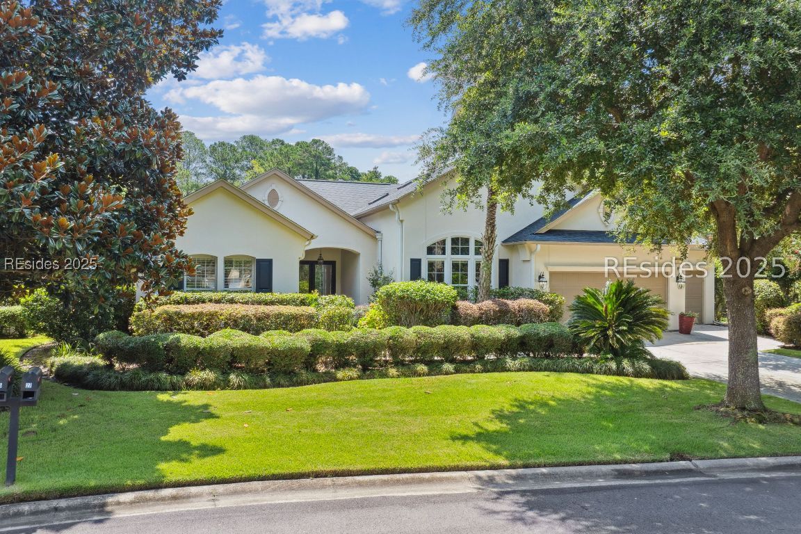 27 Debeaufain Drive