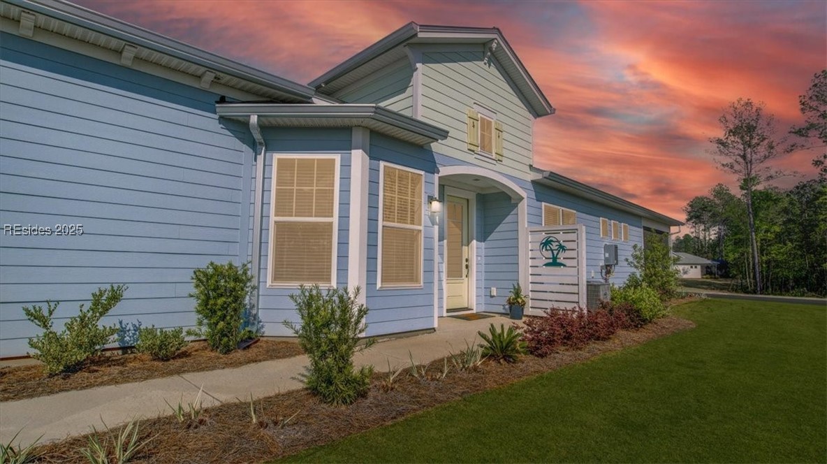 1813 Shoreside Drive