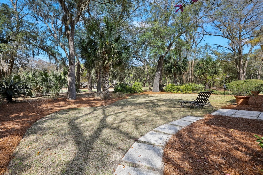 5 Audubon Place