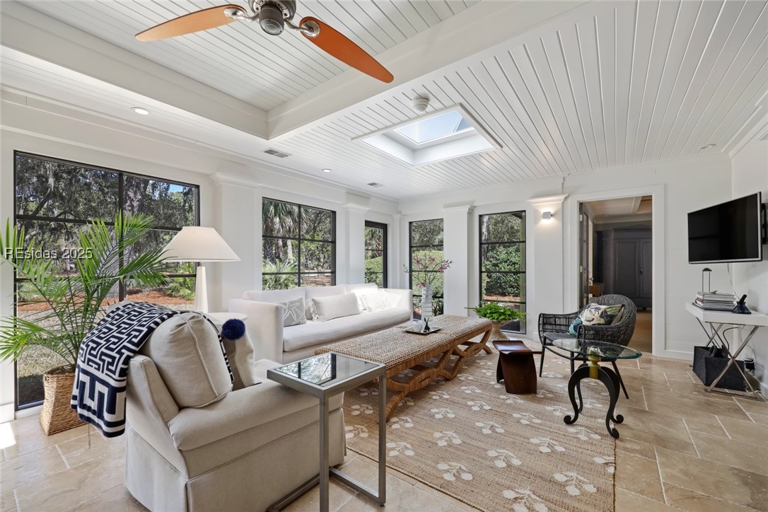 5 Audubon Place