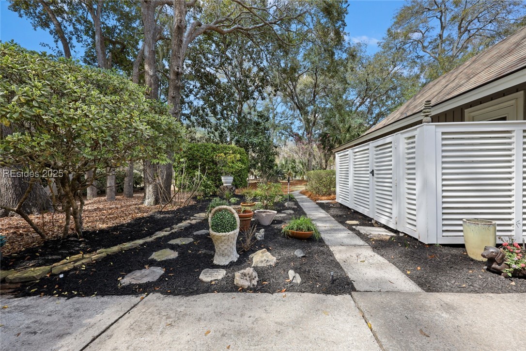 5 Audubon Place