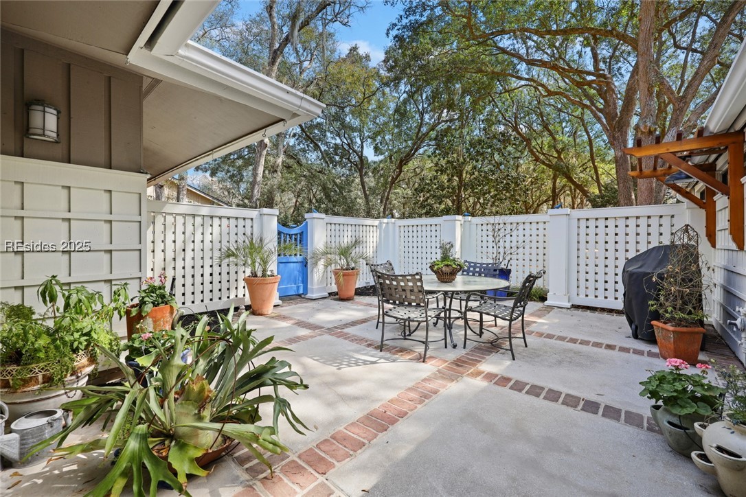 5 Audubon Place