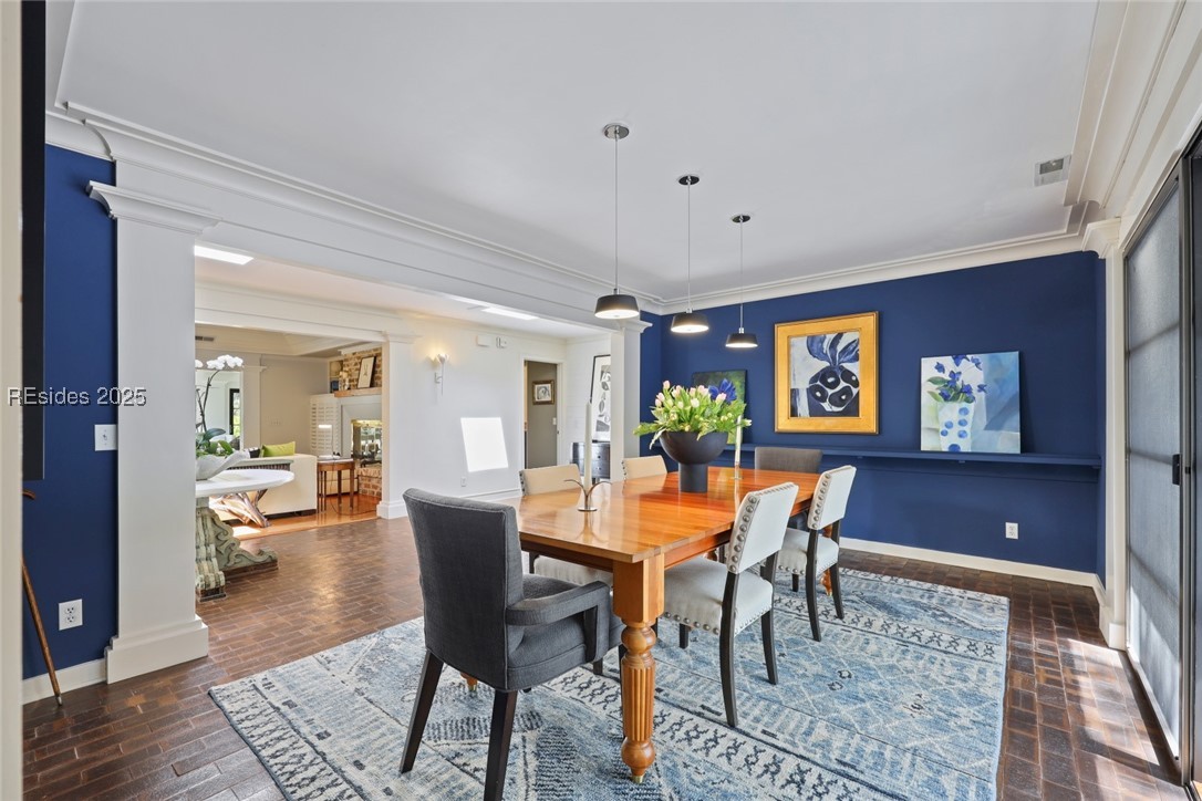 5 Audubon Place