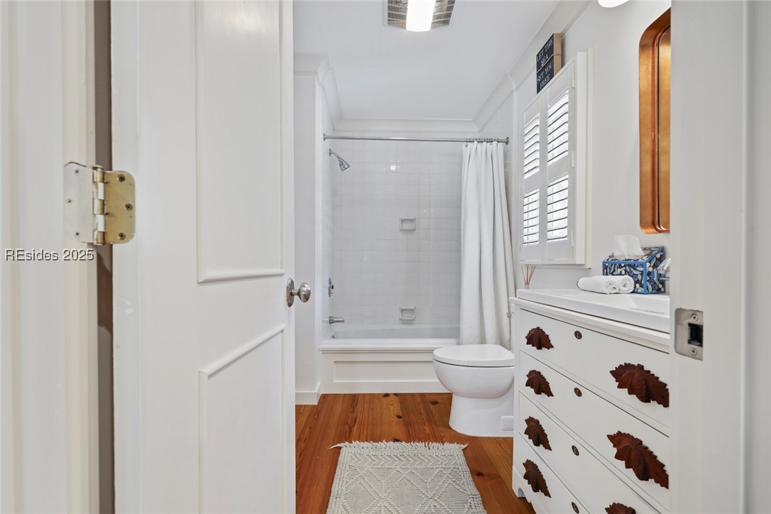 5 Audubon Place