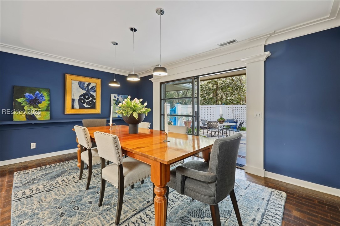 5 Audubon Place