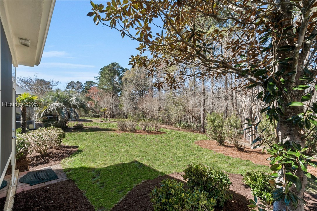 28 Candlelight Lane