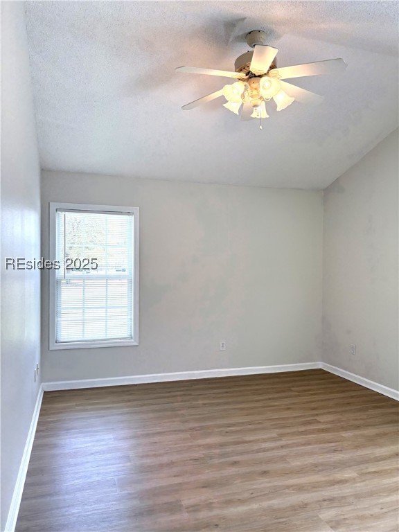 8 Kenton Ct