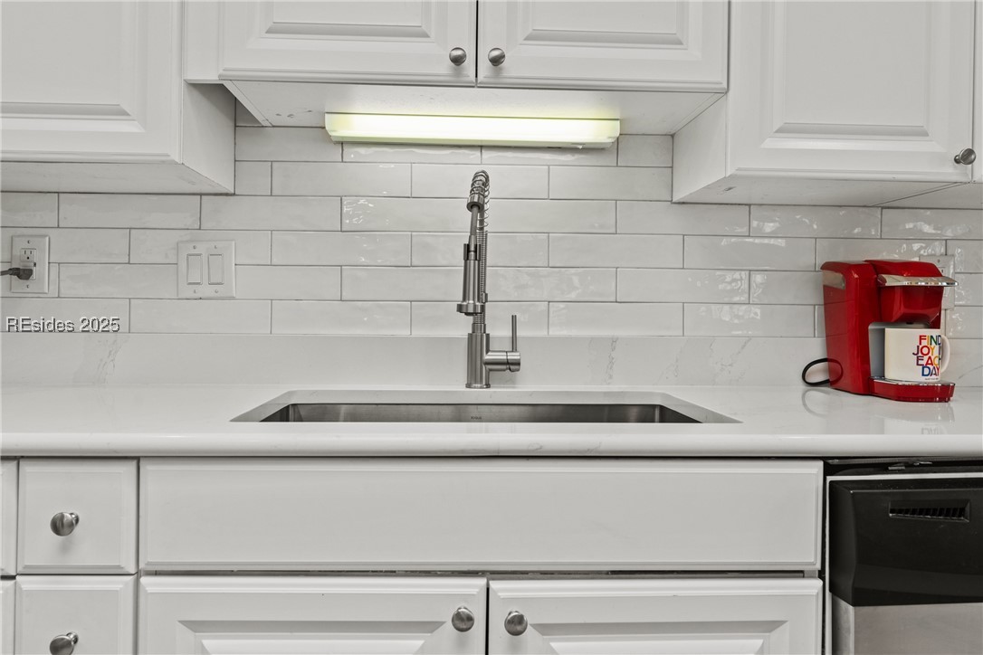 125 Shipyard Drive Unit: 149