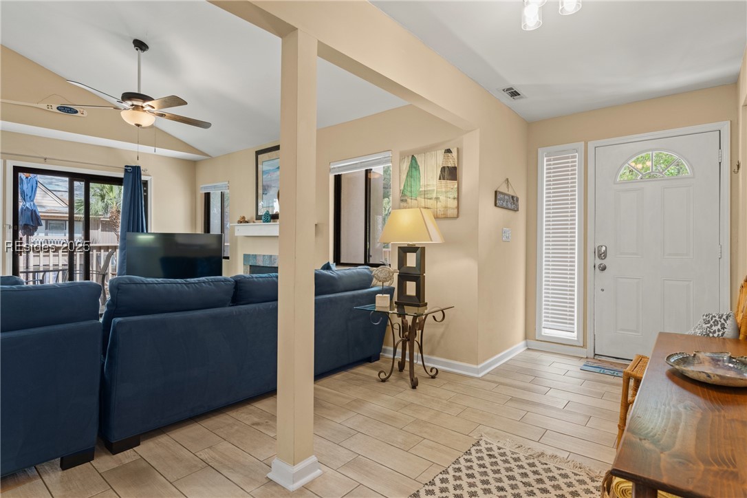 125 Shipyard Drive Unit: 149