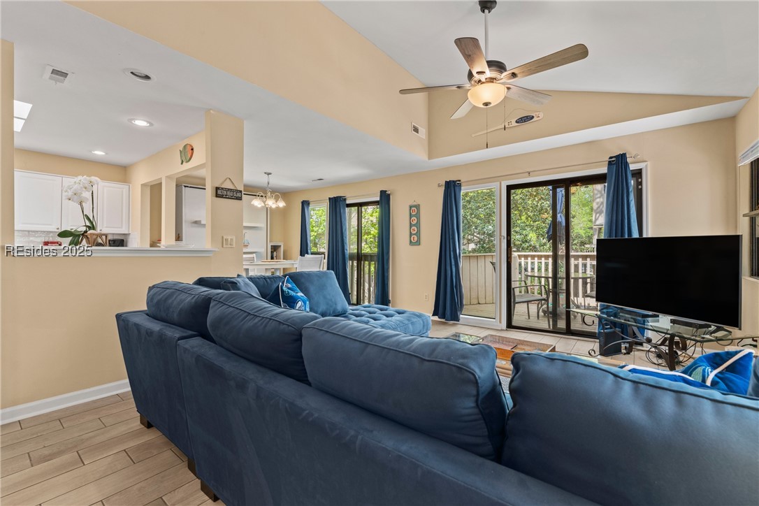 125 Shipyard Drive Unit: 149