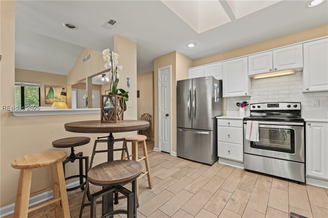 125 Shipyard Drive Unit: 149