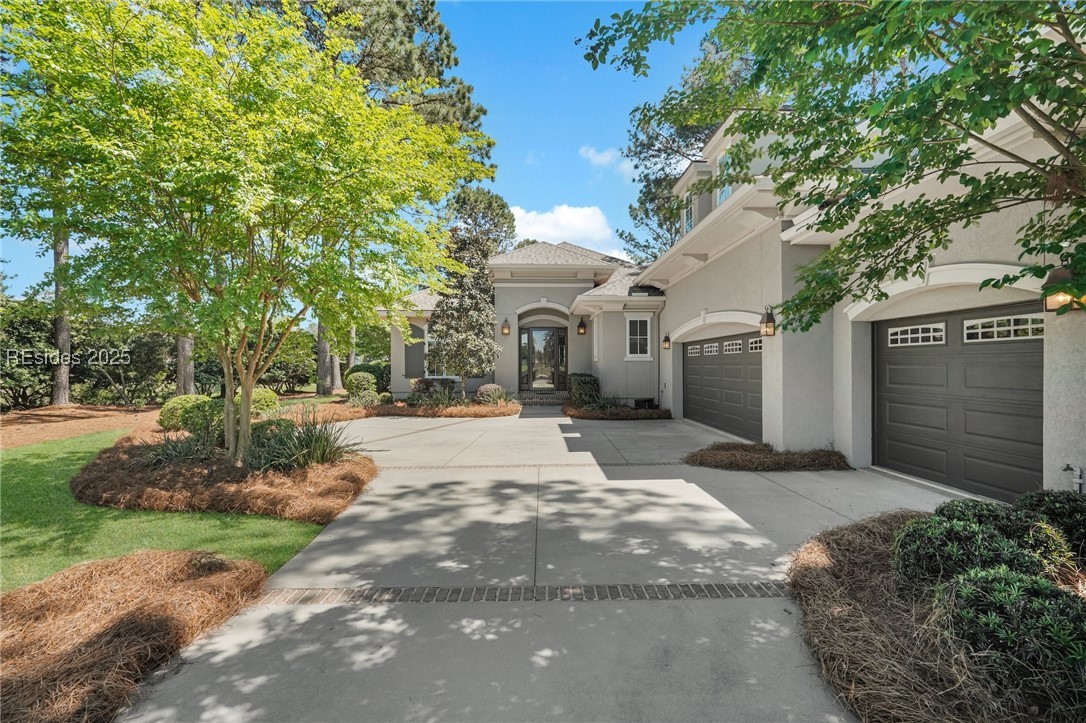 39 Hampton Hall Boulevard