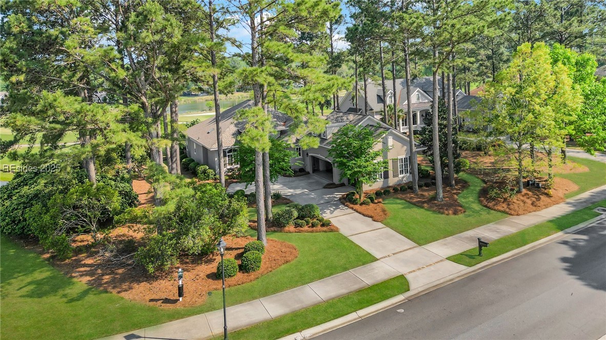 39 Hampton Hall Boulevard