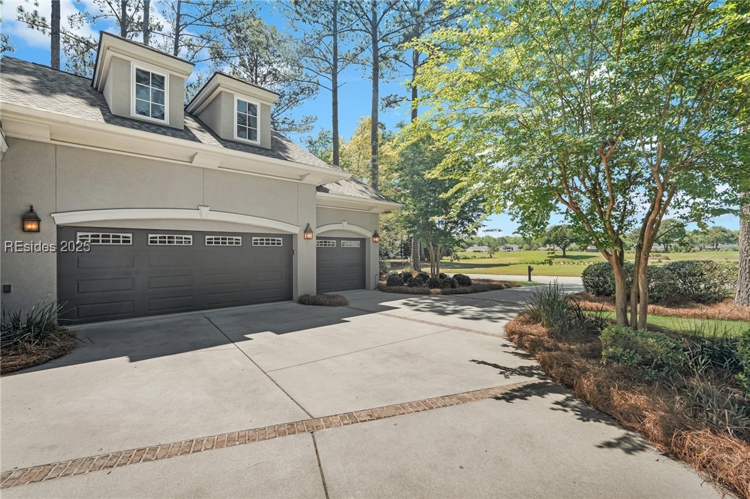 39 Hampton Hall Boulevard