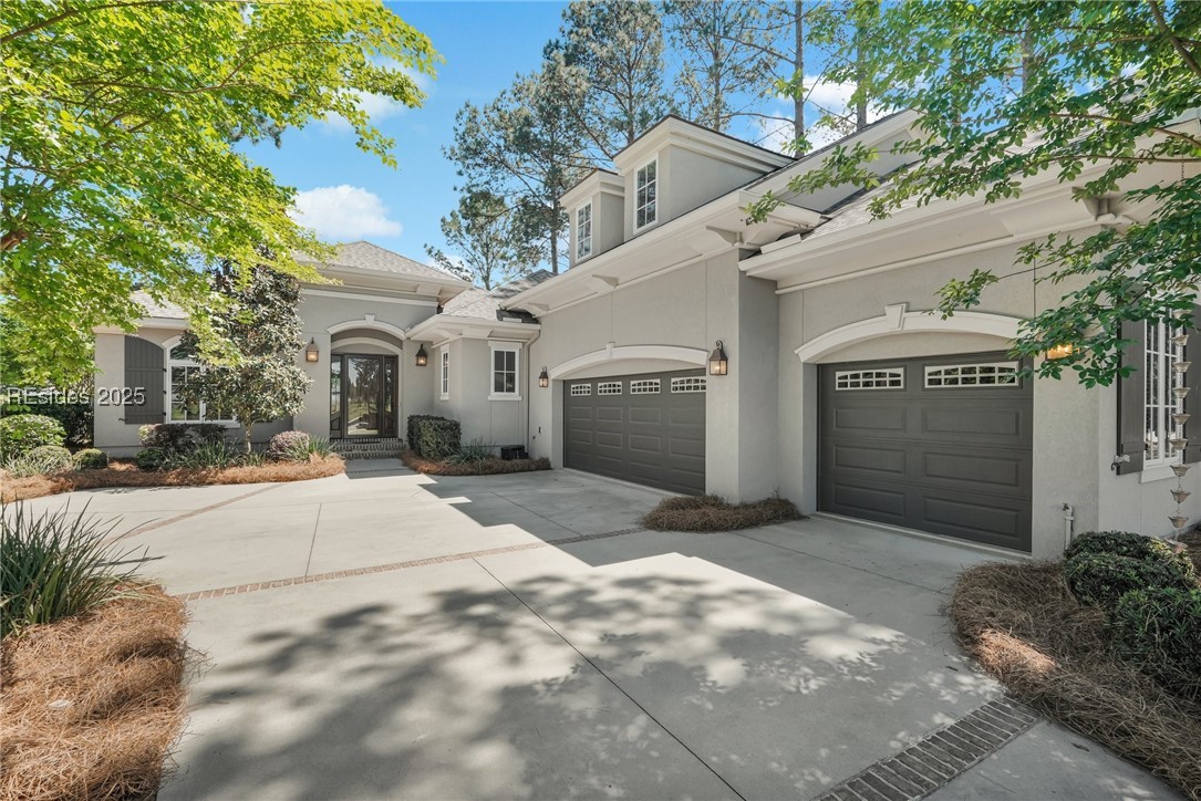 39 Hampton Hall Boulevard