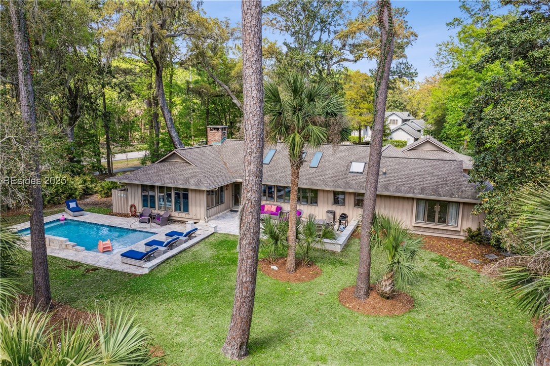 2 Red Maple Rd