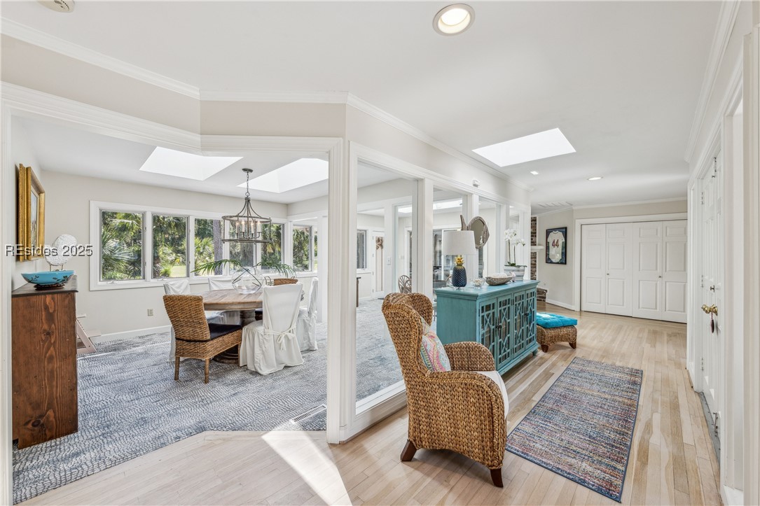 2 Red Maple Rd