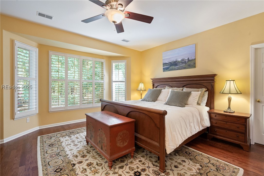 221 Hampton Circle