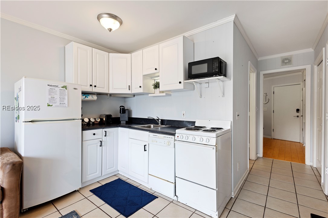 23 S Forest Beach Unit: 139