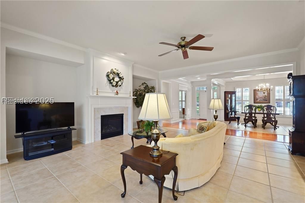 17 Camilla Pink Court