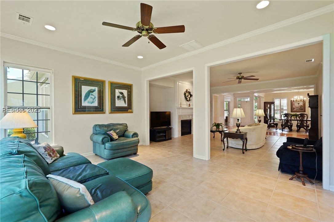 17 Camilla Pink Court