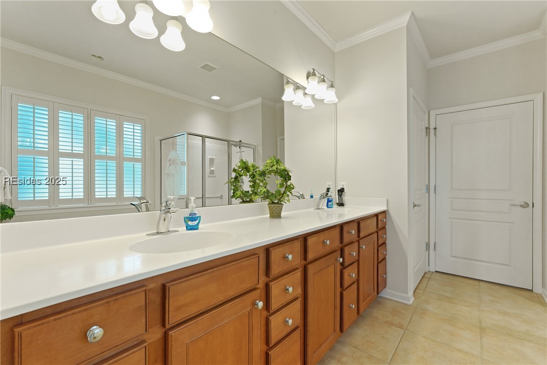 17 Camilla Pink Court