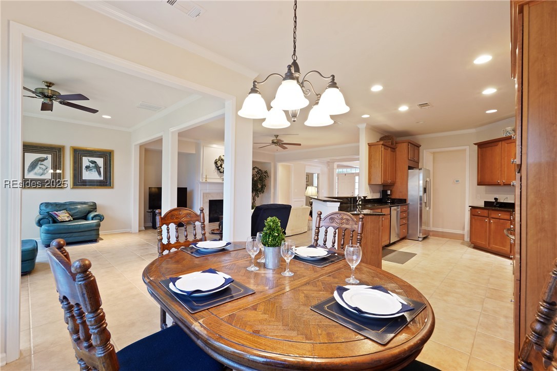 17 Camilla Pink Court