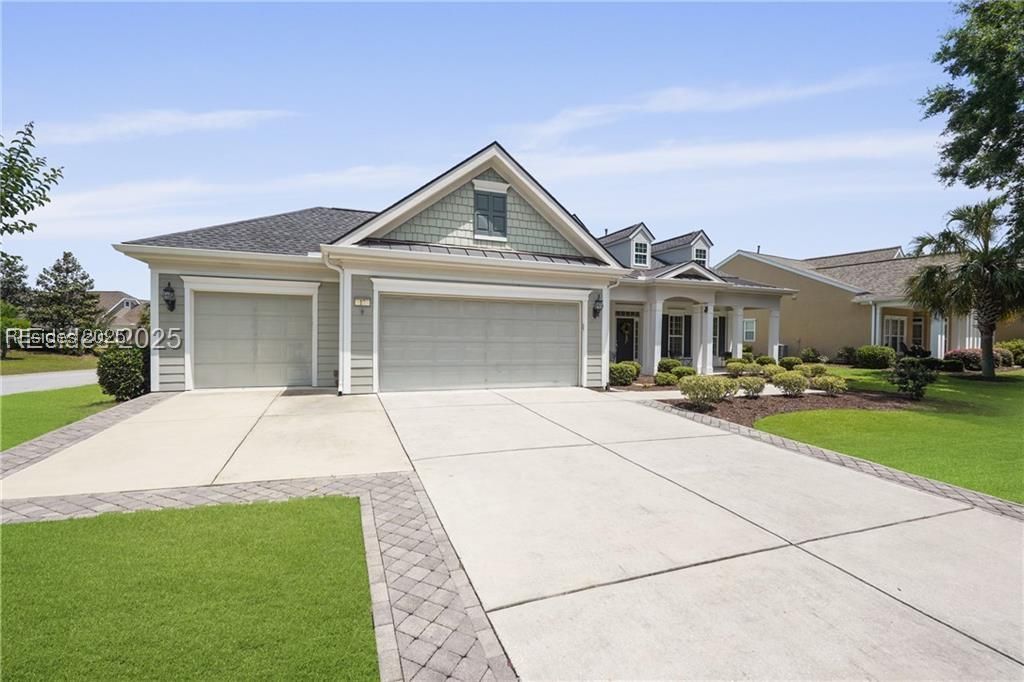 17 Camilla Pink Court