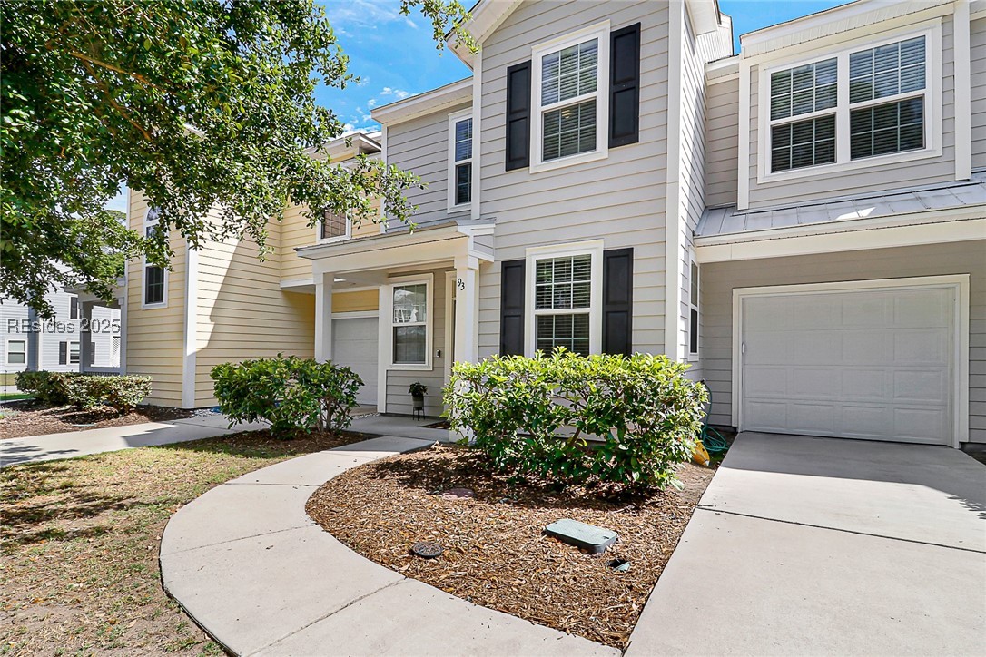 93 Plumgrass Street