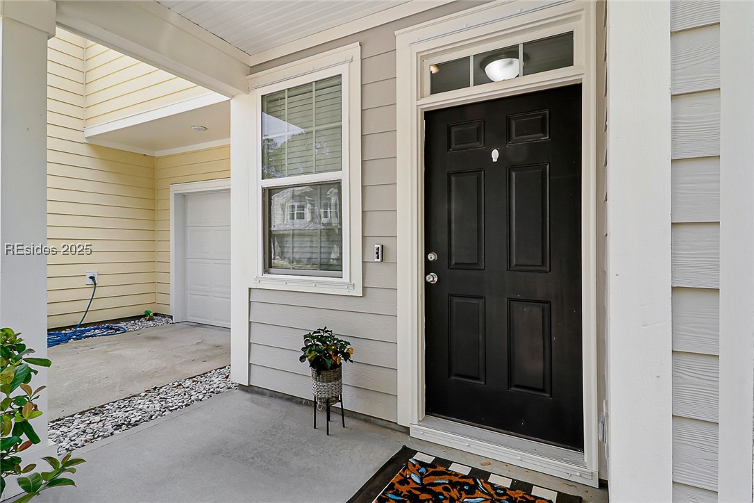 93 Plumgrass Street