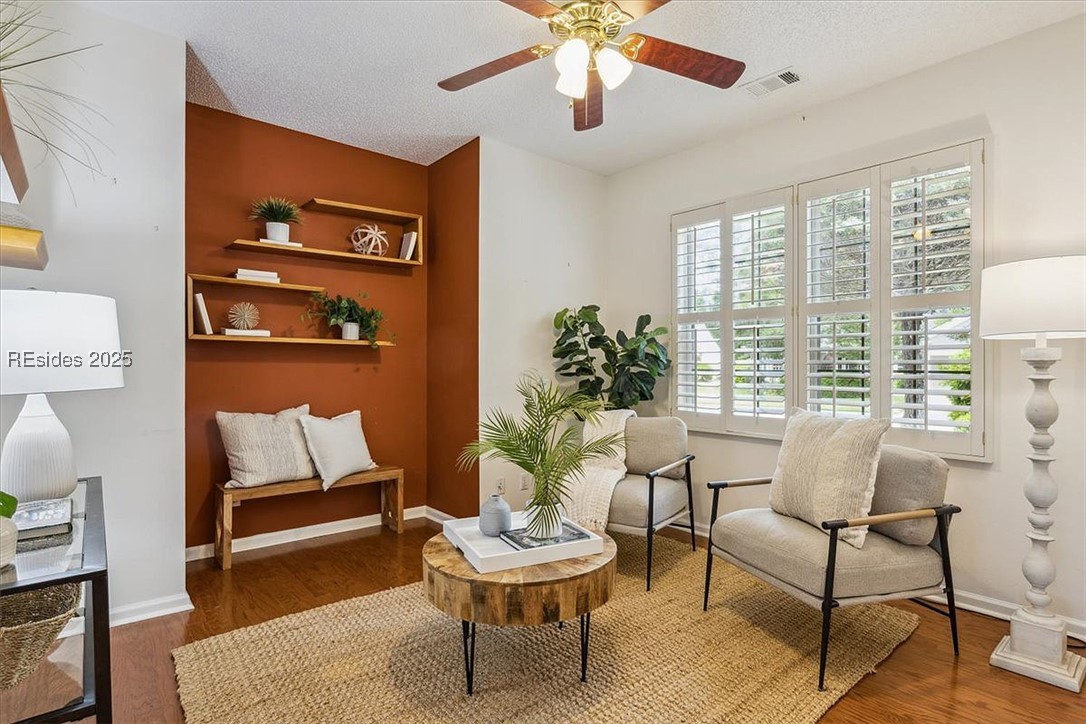 6 Pinyon Drive