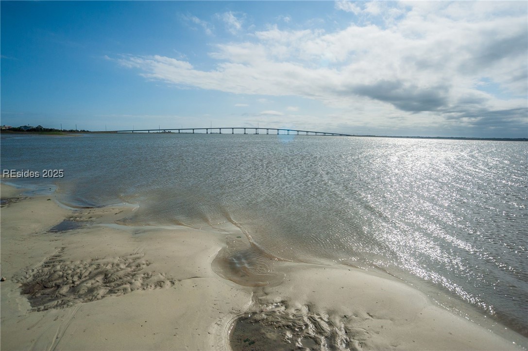 2 Ebb Tide Court