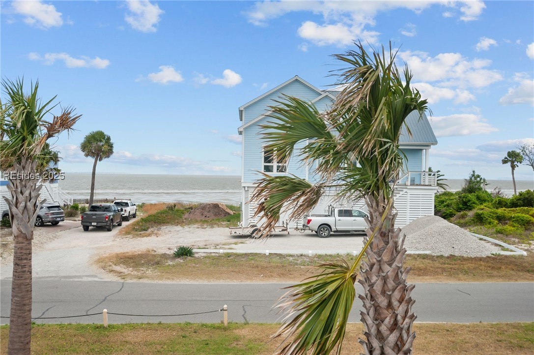 2 Ebb Tide Court