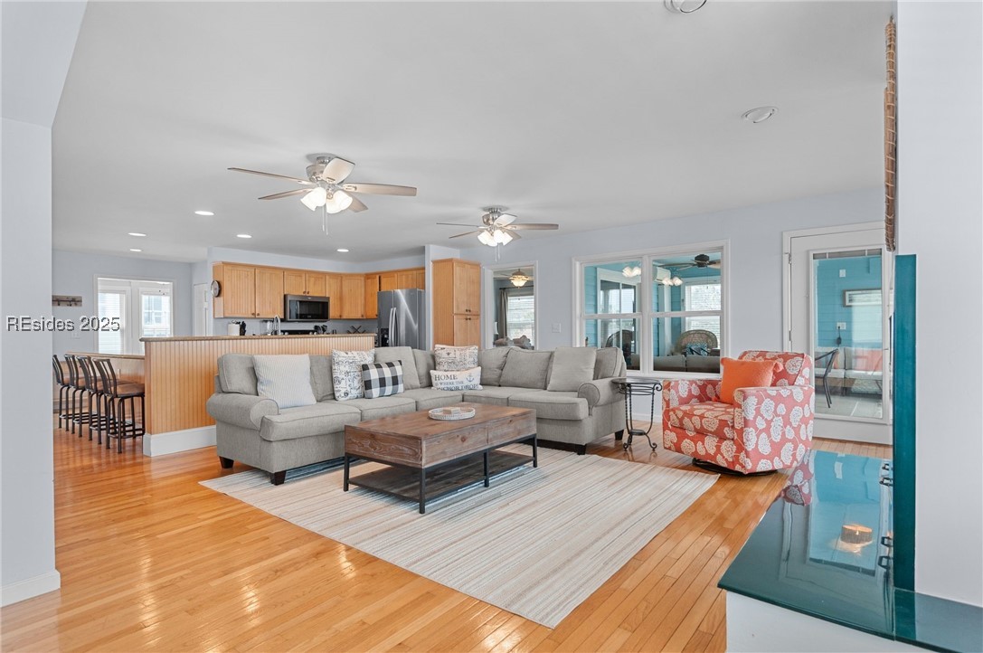 2 Ebb Tide Court