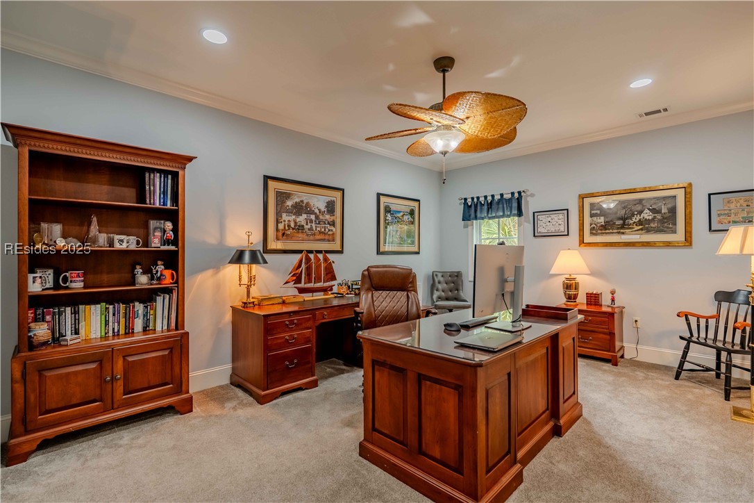 29 Crosstree Drive