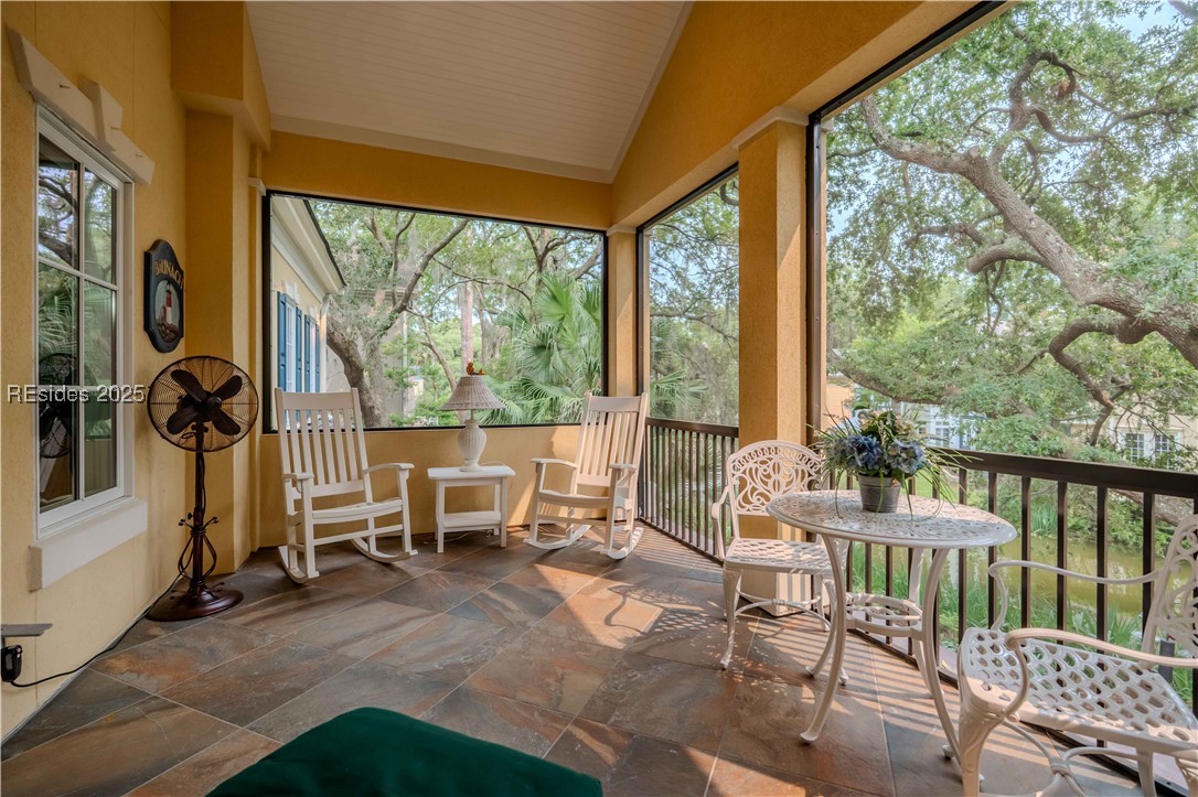 29 Crosstree Drive