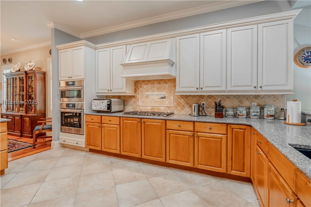 29 Crosstree Drive