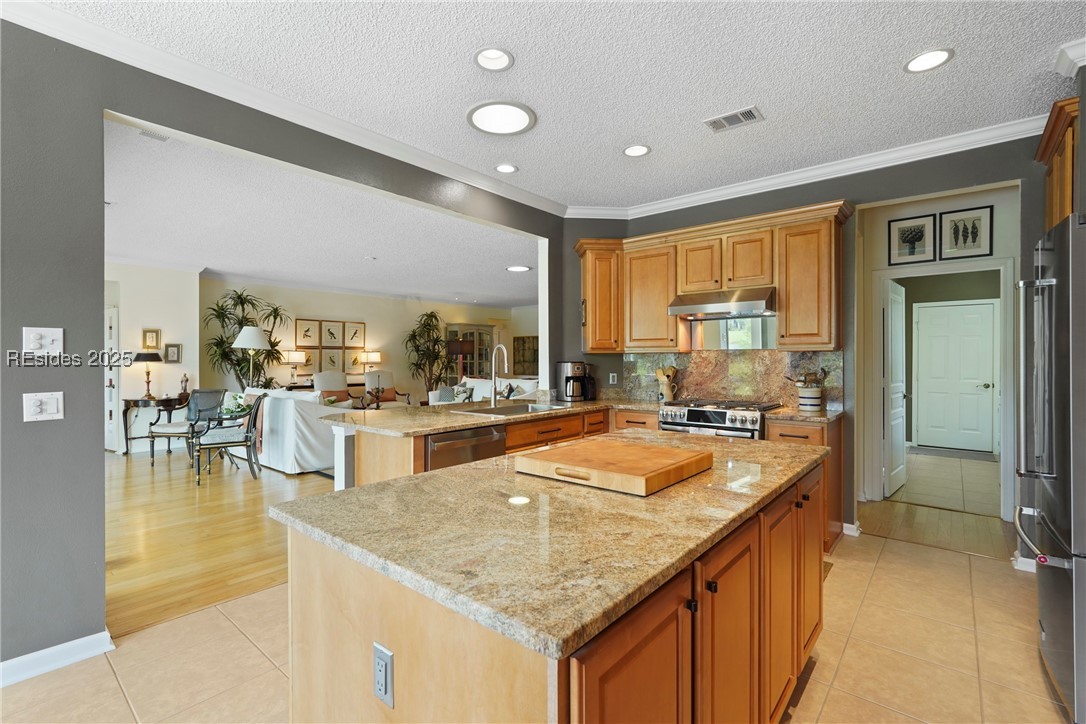 65 Redtail Drive