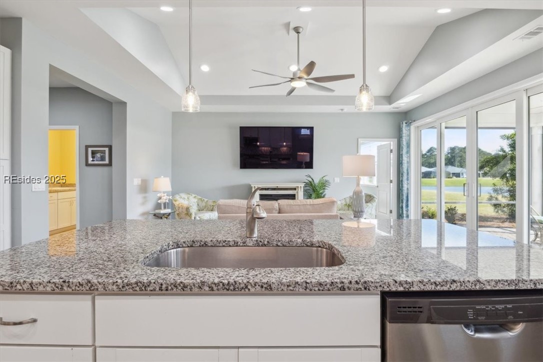 623 Coral Reef Way