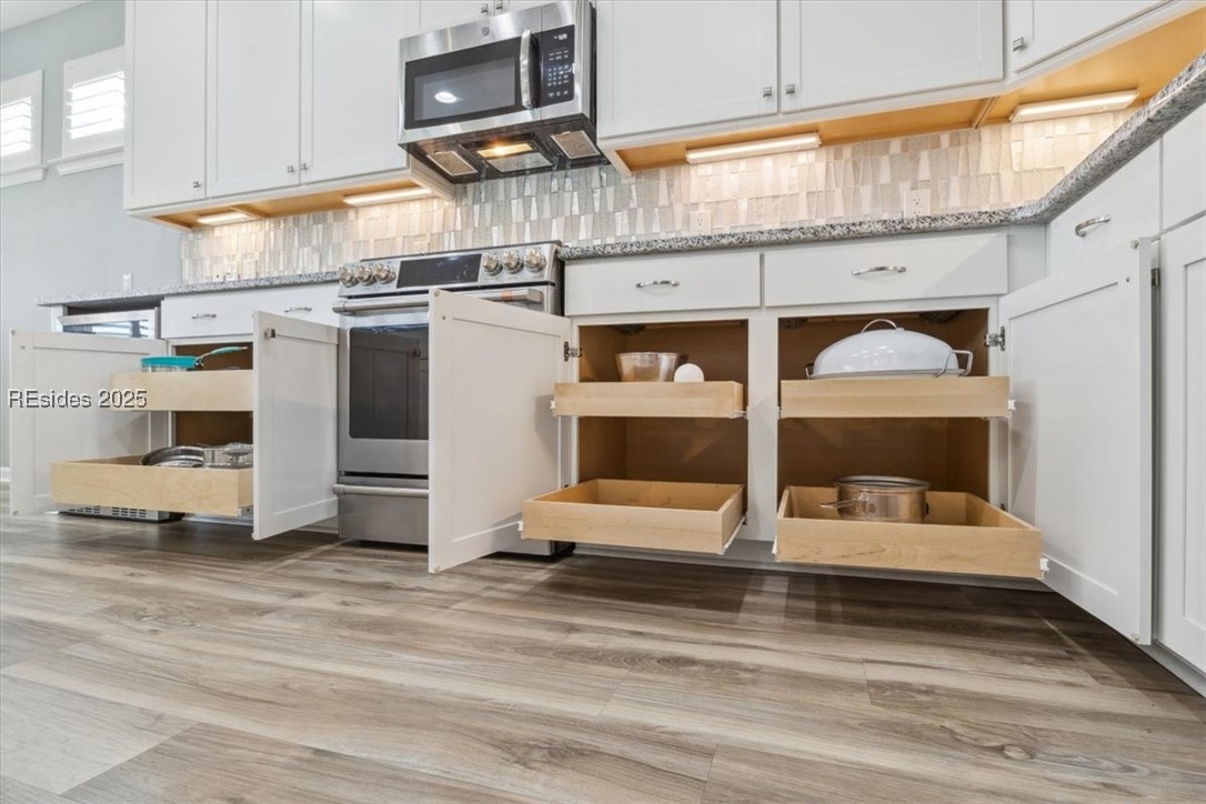 623 Coral Reef Way