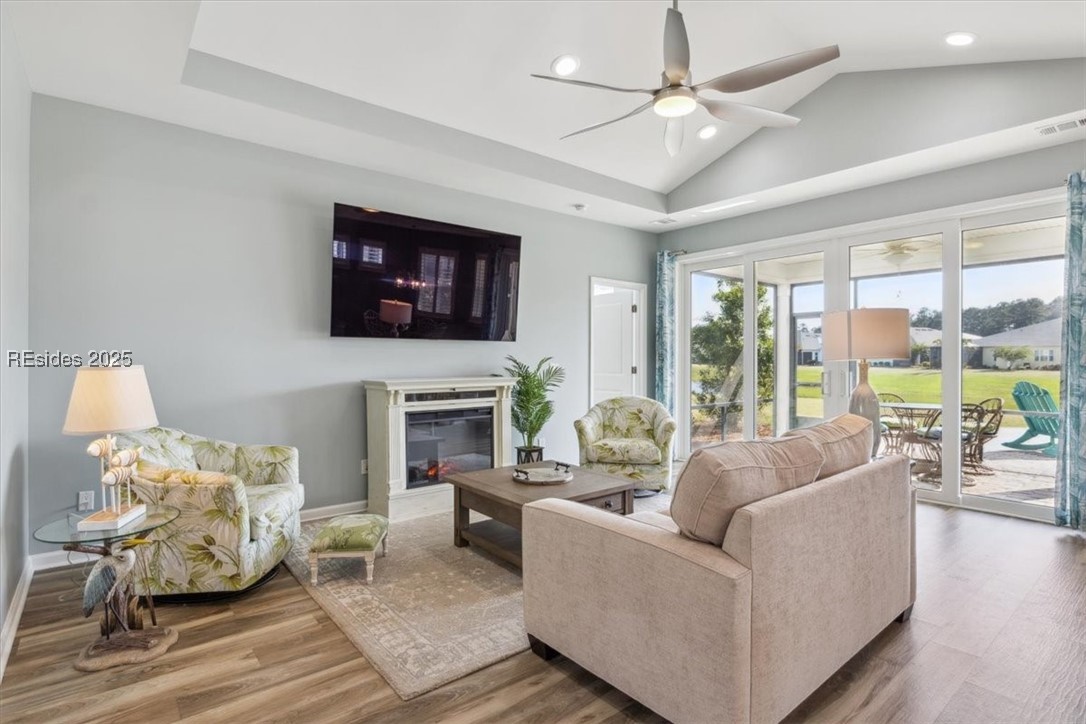 623 Coral Reef Way