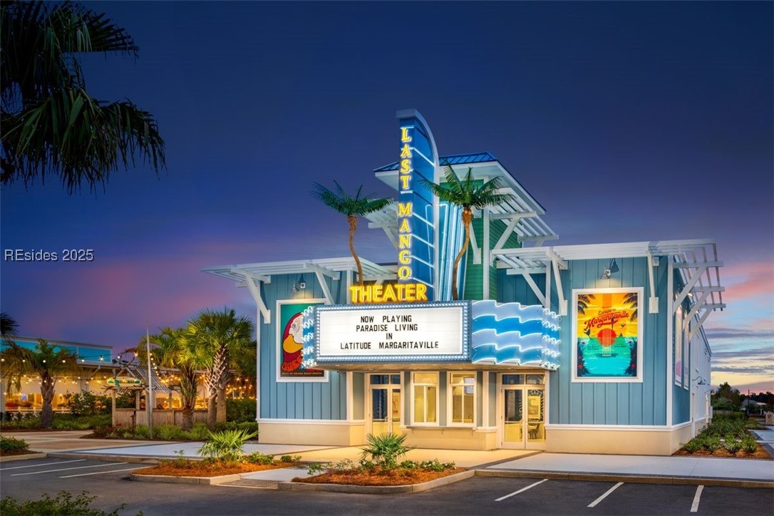 623 Coral Reef Way