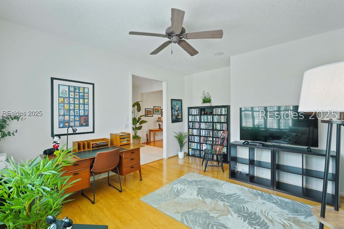 23 Penny Creek Drive