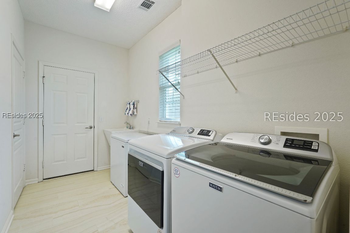 23 Penny Creek Drive