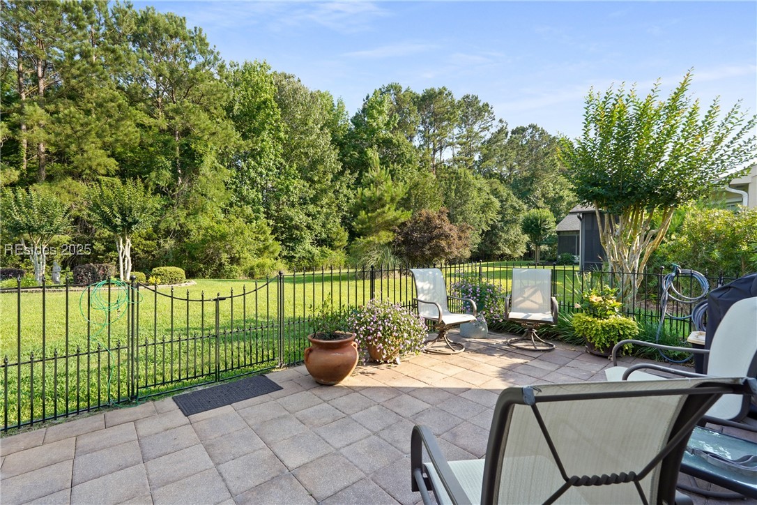 7 Fairforest Lane