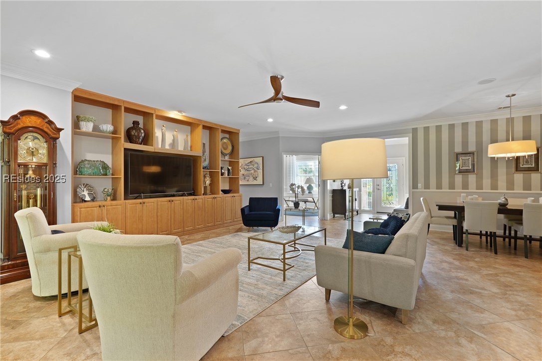 7 Fairforest Lane